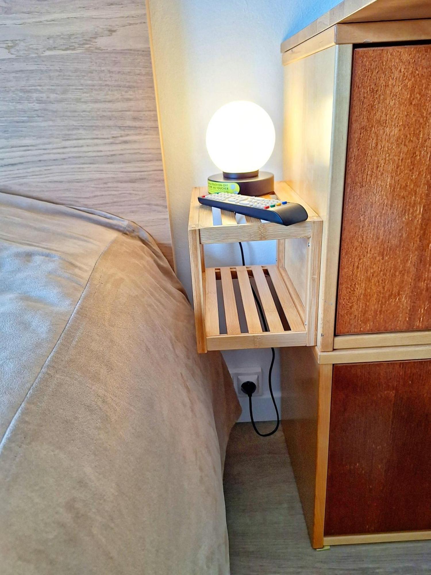 Chic Parisian Studio Retreat Bright Spacious And Secure Parking Ngoại thất bức ảnh